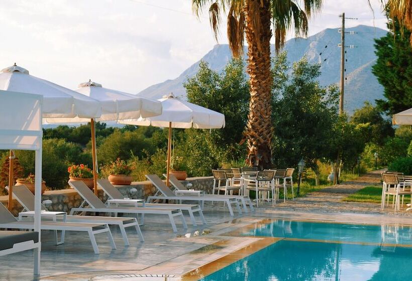 בית מלון כפרי Kastro Maini