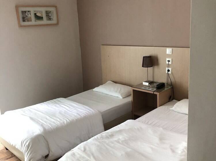 בית מלון כפרי Kentrikon