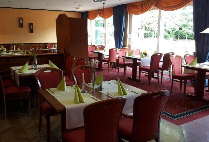 Kräuterhotel & Restaurant Heidejäger