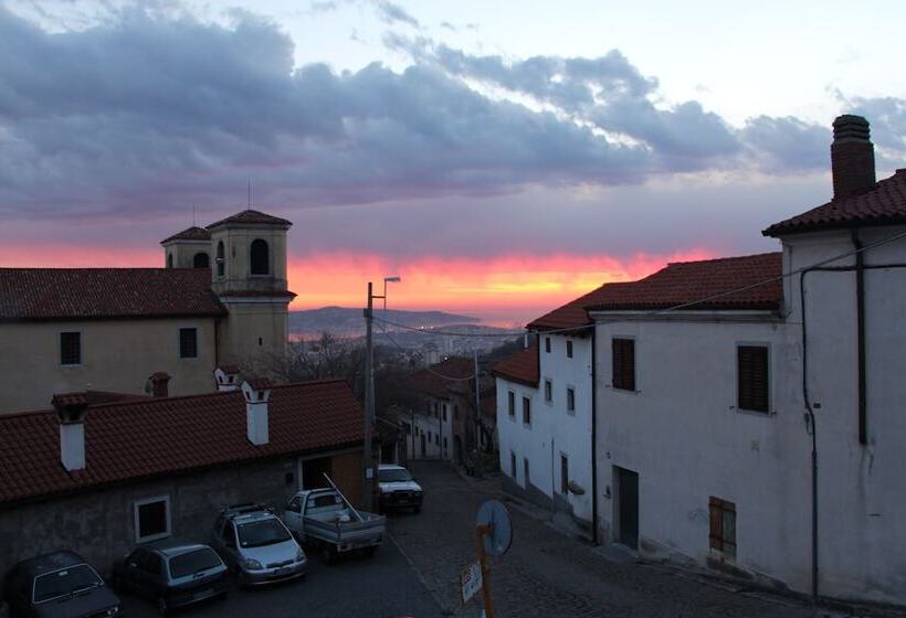 בית מלון כפרי La Fontana