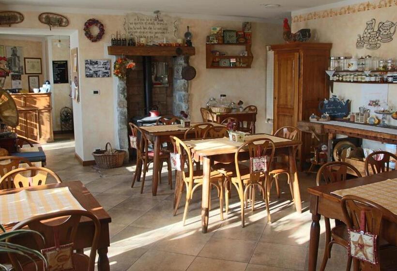 בית מלון כפרי La Fontana