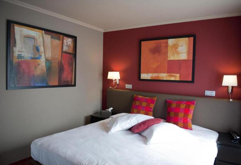 ホテル Le Charme De La Semois