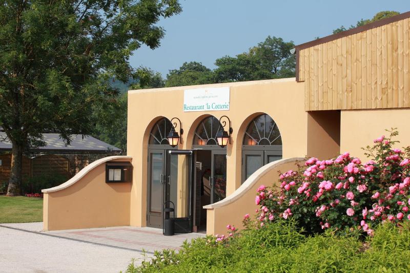 호텔 Le Domaine Chateau Du Faucon