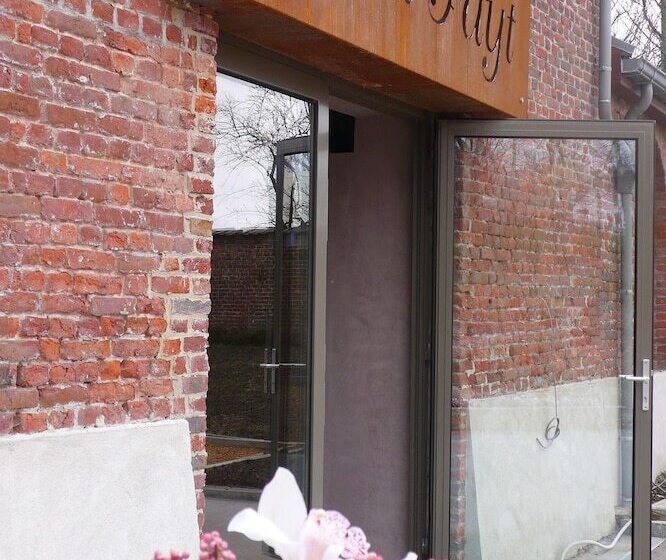 Отель Le Val Fayt