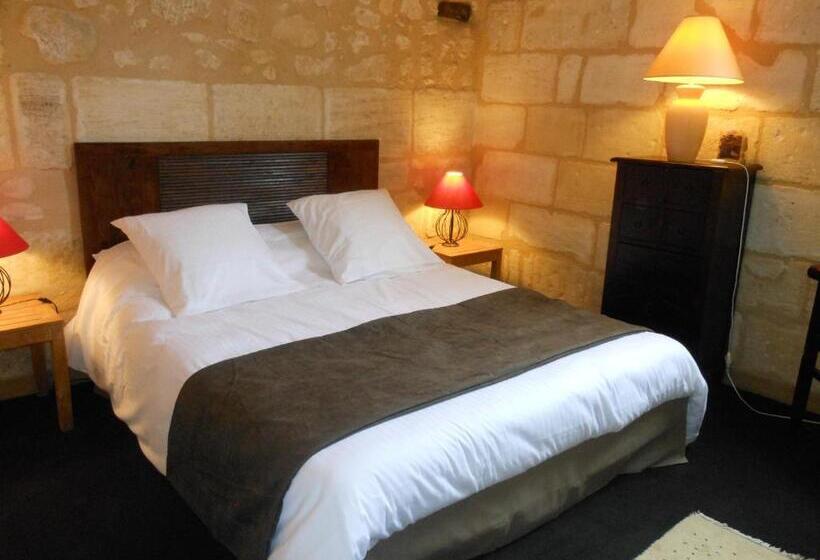 هتل Les Logis Du Roy