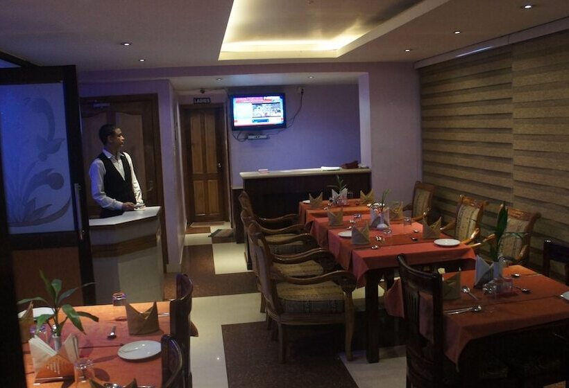 هتل Lilawati Grand