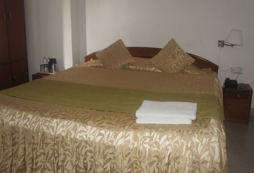 هتل Lilawati Grand