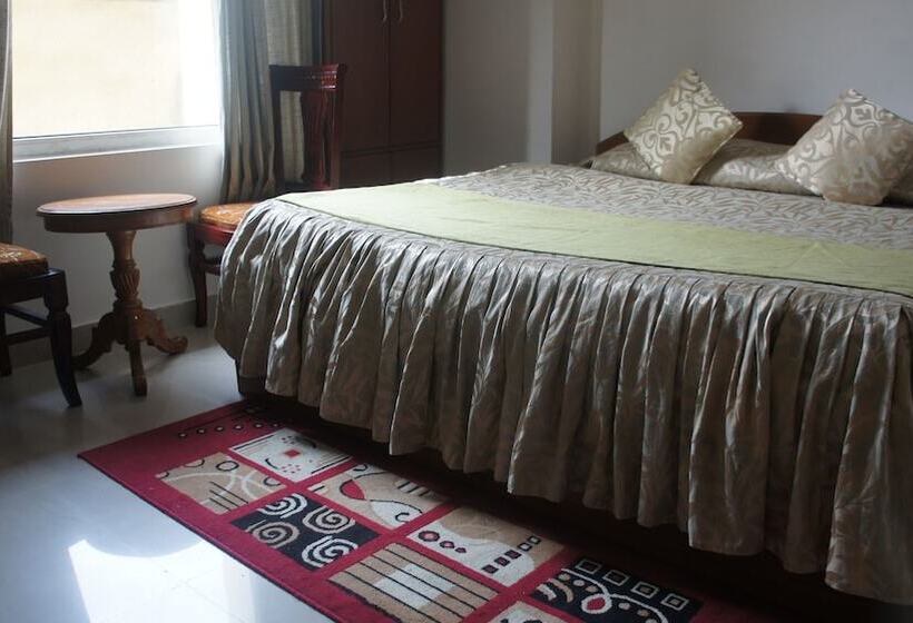 هتل Lilawati Grand