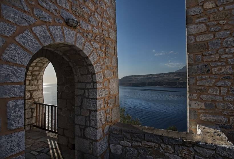 호텔 Limeni Village