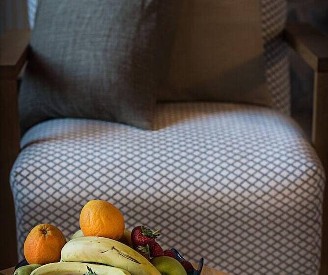 호텔 Limeni Village