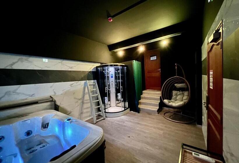 酒店 Logis Hôtel Spa La Poste