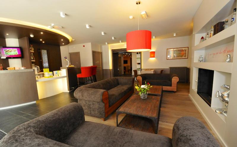 Отель Logis Hôtel Le Central