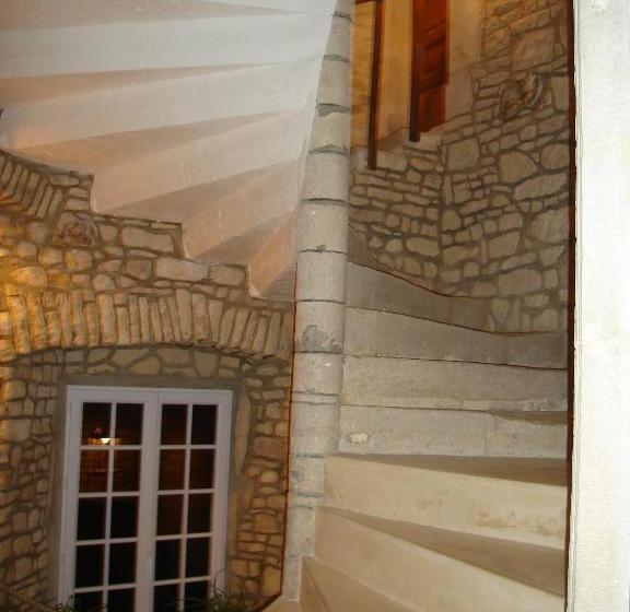 בית מלון כפרי Manoir De Savigny