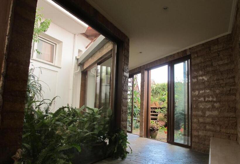 בית מלון כפרי Melissa Ii