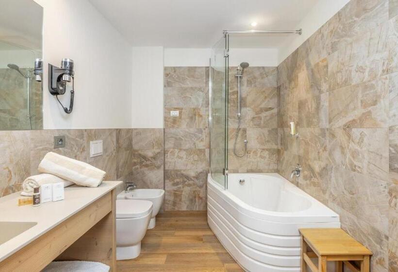 בית מלון כפרי Miraval