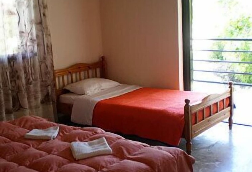 בית מלון כפרי Olympion Village Studios