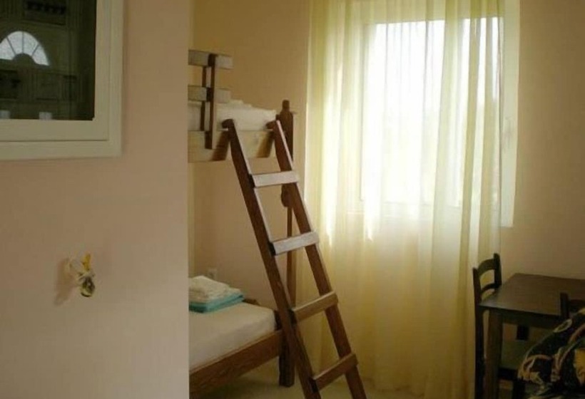 בית מלון כפרי Olympion Village Studios