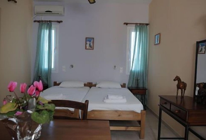 בית מלון כפרי Olympion Village Studios