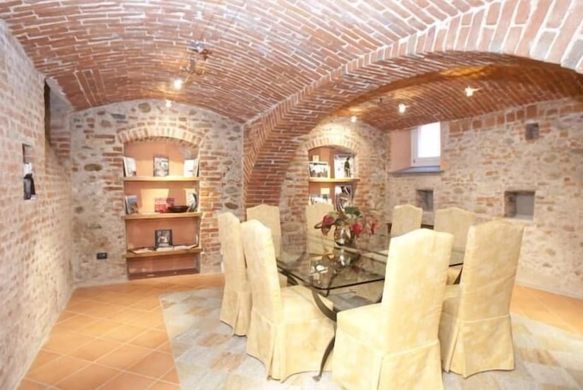 Отель Palazzo Di Mezzo