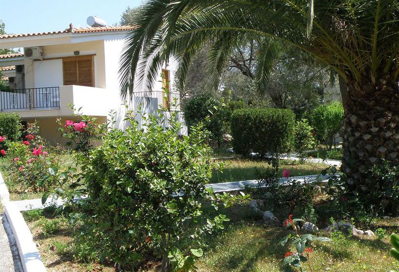 בית מלון כפרי Petit Village