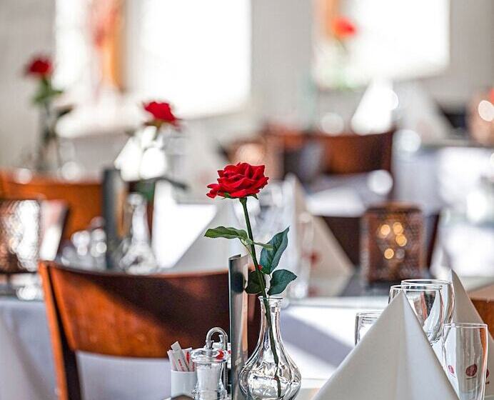 Отель Phønix Brønderslev