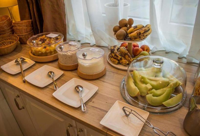 酒店 Raffelsteiner Hof Garni