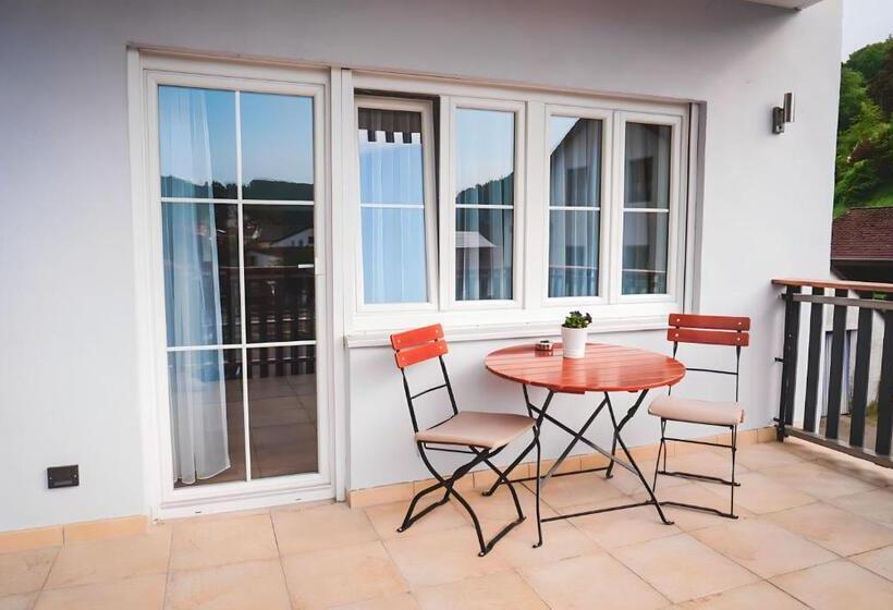 酒店 Raffelsteiner Hof Garni