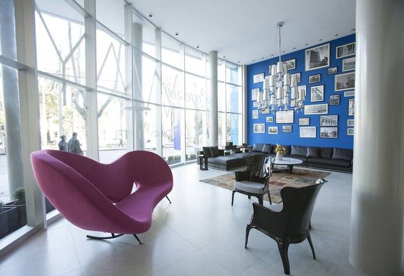 هتل Regency Way Montevideo