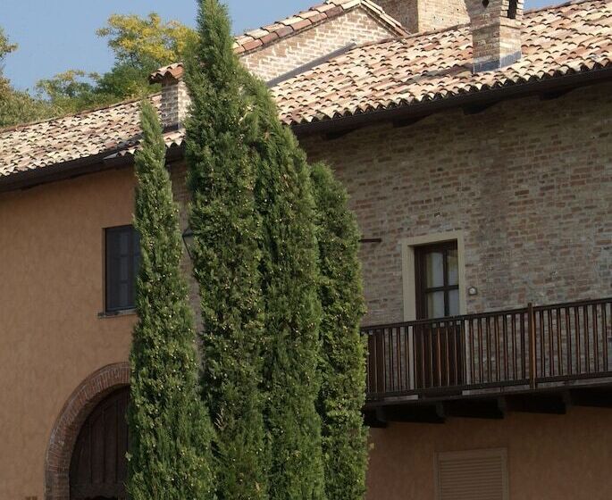 בית מלון כפרי Relais Castello Di Razzano