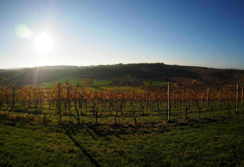 فندق Relais Castello Di Razzano