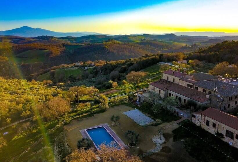 בית מלון כפרי Lachiusa Tuscany