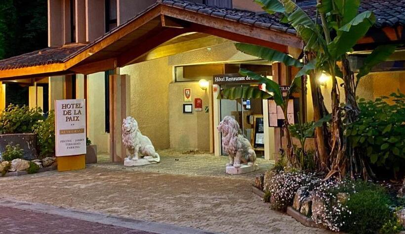Отель Restaurant De La Paix