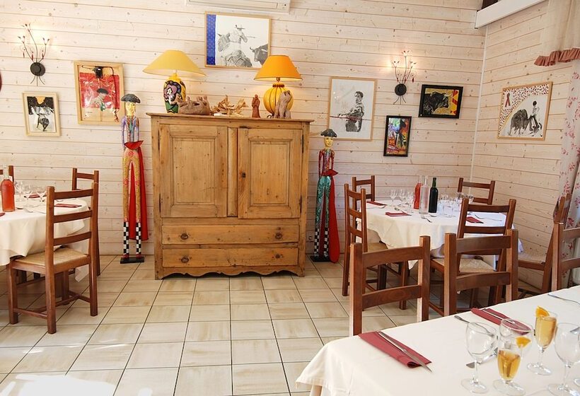 ホテル Restaurant Des Thermes