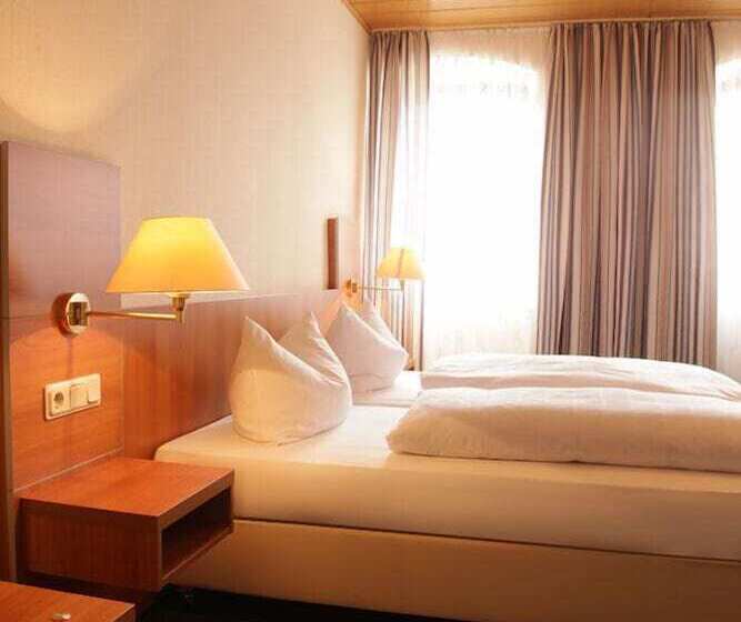 בית מלון כפרי Restaurant Zum Kirschbaum