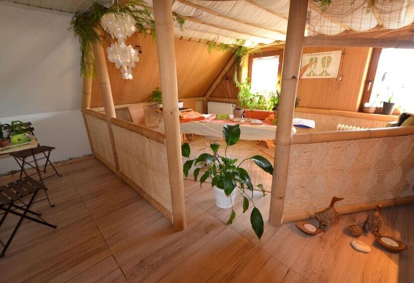 Отель & Restaurant Zur Linde