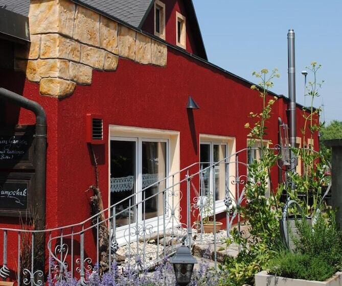 호텔 & Restaurant Zur Linde