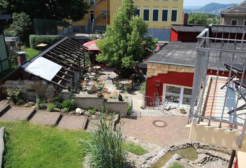 호텔 & Restaurant Zur Linde