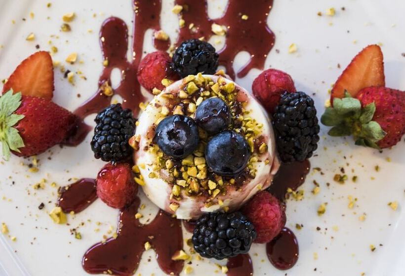 בית מלון כפרי Ristorante Continental