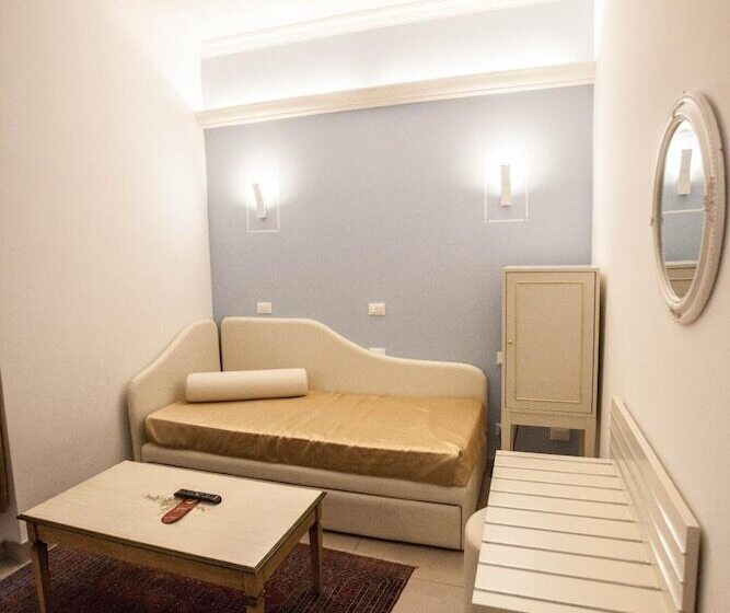 בית מלון כפרי Ristorante Continental