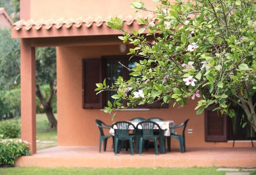 בית מלון כפרי Ristorante Il Vascello