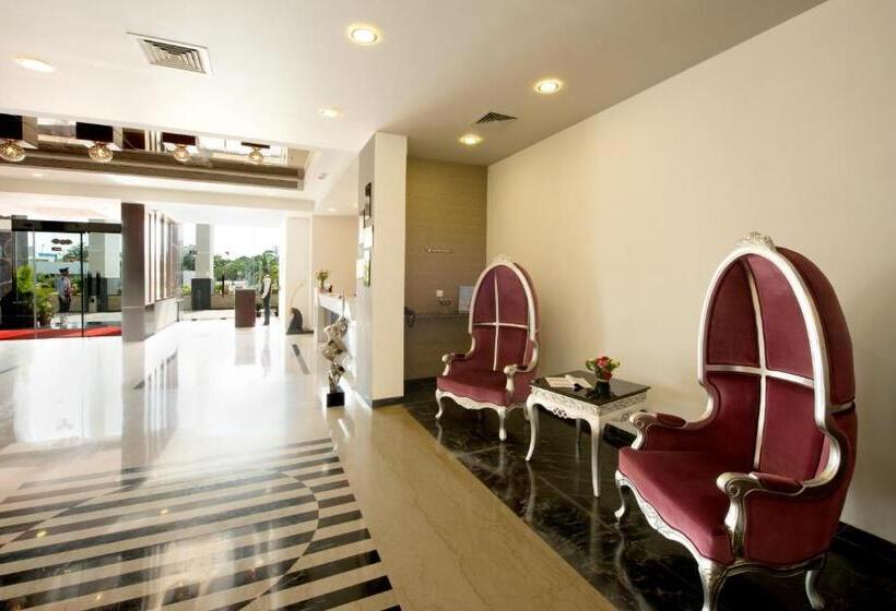 ホテル Sandy's Tower