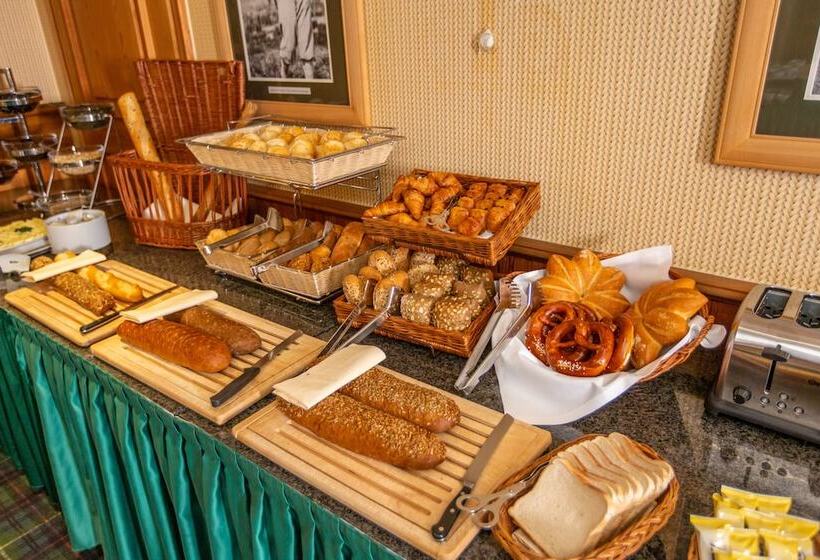 فندق Schloss Ludersburg Golf & Spa