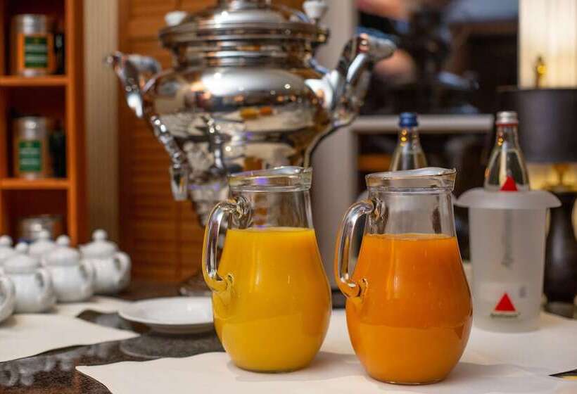 فندق Schloss Ludersburg Golf & Spa