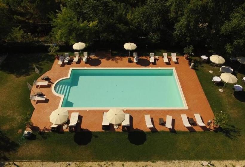 בית מלון כפרי Scuderie Della Civita