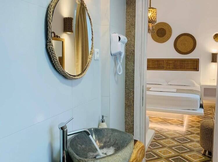 ホテル Semiramis Guesthouse