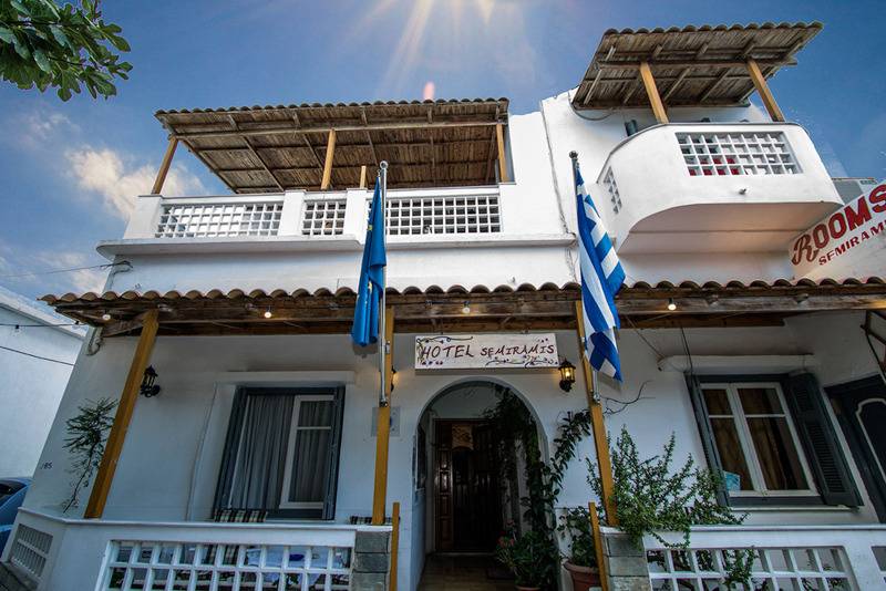 ホテル Semiramis Guesthouse