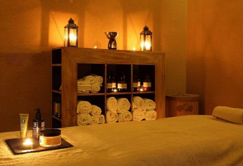 Sikyon Coast Hotel And Resort