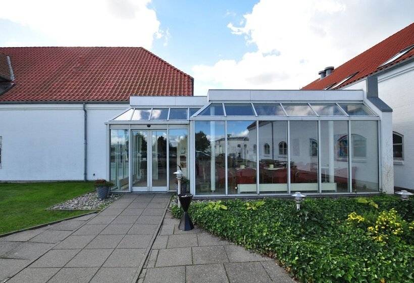 בית מלון כפרי Søparken