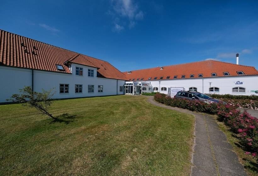 בית מלון כפרי Søparken