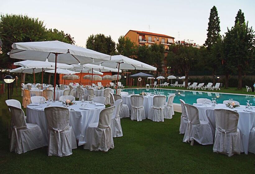 ホテル Sporting Brugherio